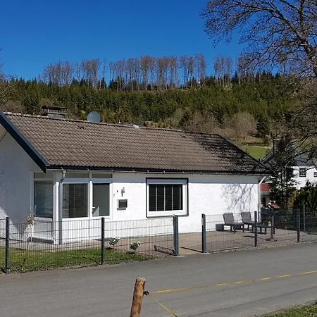 Mollseifen Holiday home *